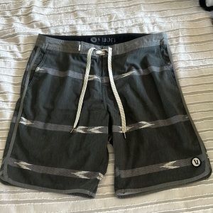 Vuori board short